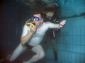 Foto 24 van Foto's zwemfeest 2007 - Deel 1